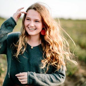 Meet your Posher, Natalie